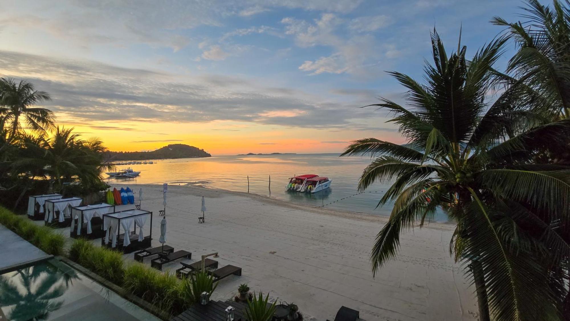The Beach Samui Taling Ngam Beach Exterior foto